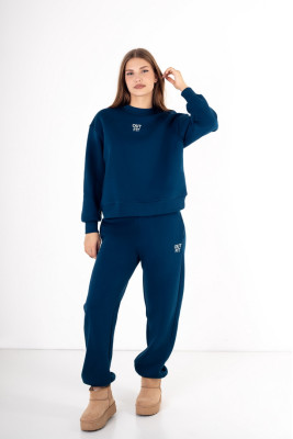 Костюм жіночий